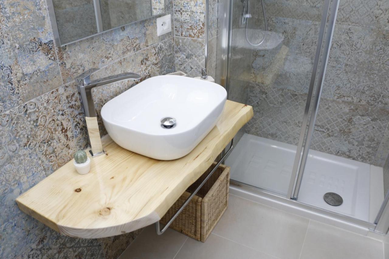 La Nicchia B&B Конверсано Экстерьер фото